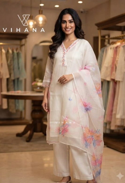 Salwar Suit  3 pcs  Set White Organza AKSHVHI-163